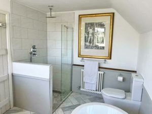 Bathroom- click for photo gallery